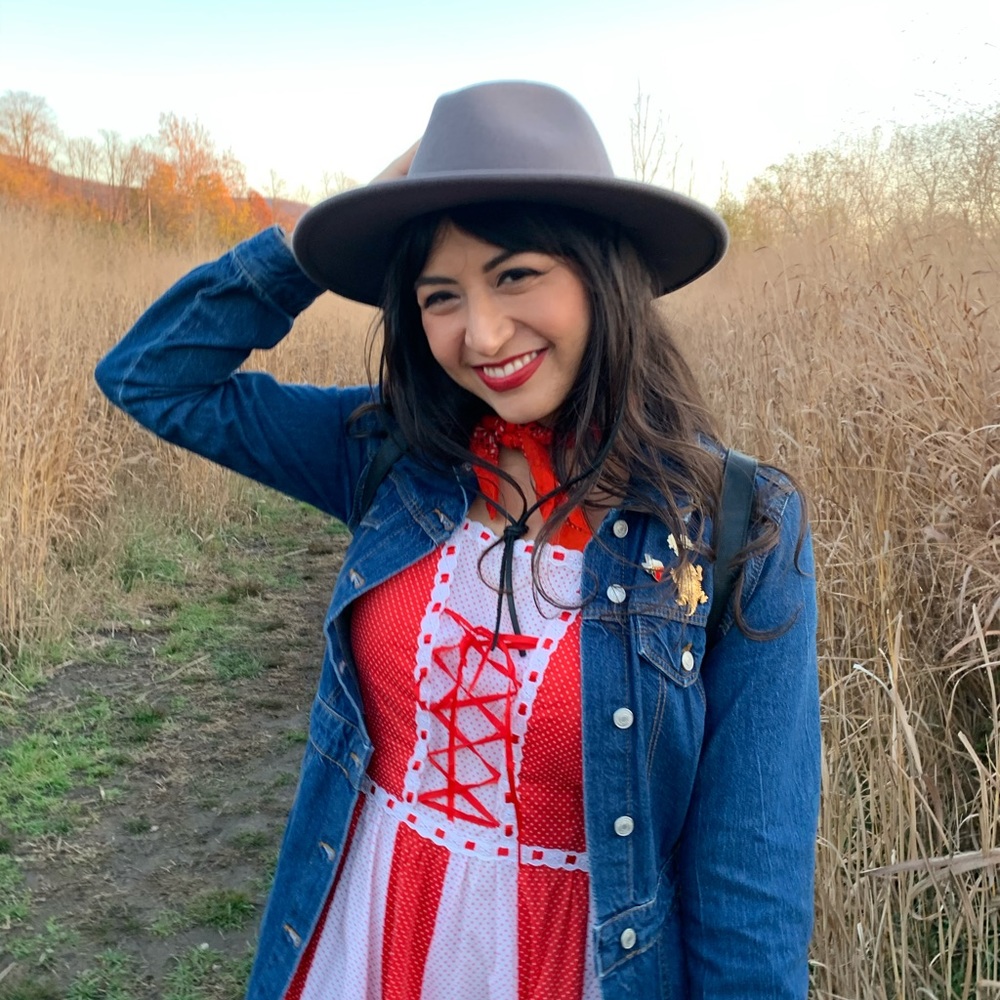 Meet your Posher, Ash